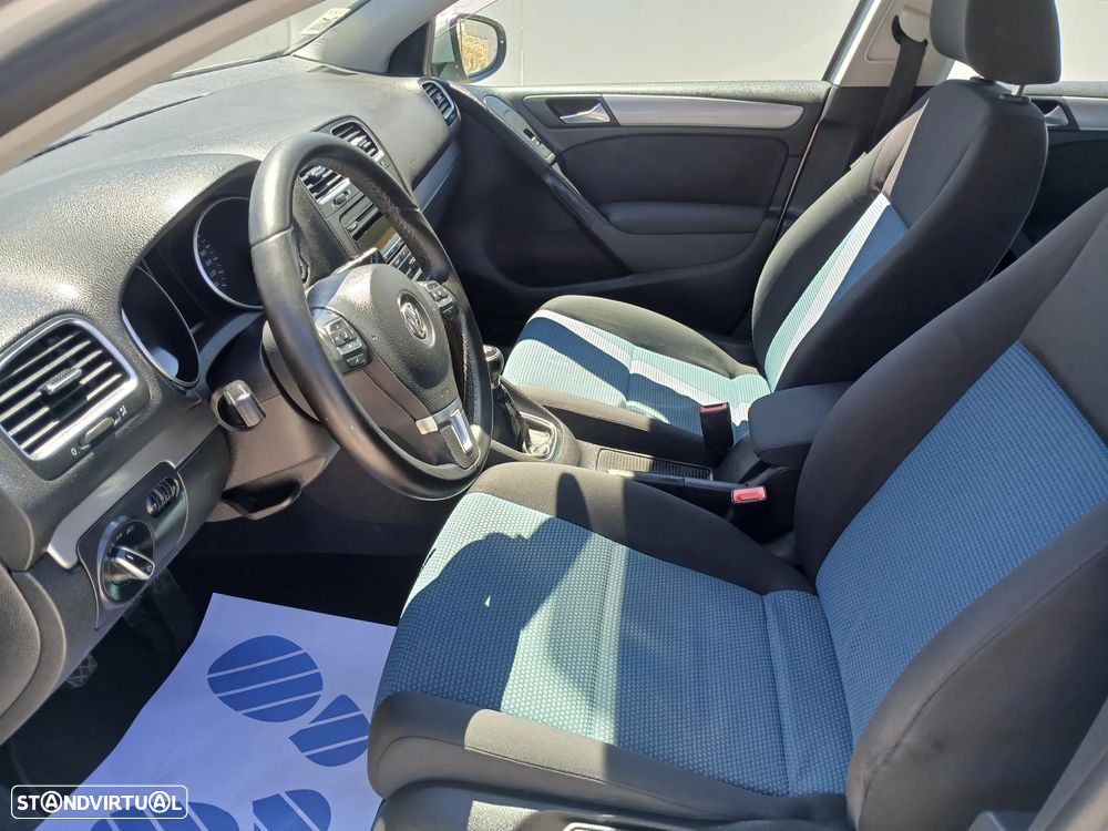 VW Golf 1.6 TDi Trendline BlueMotion - 15