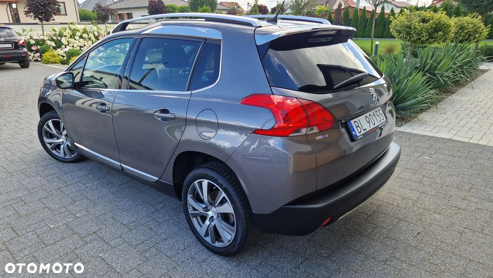 Peugeot 2008 1.6 BlueHDi Allure S&S - 5