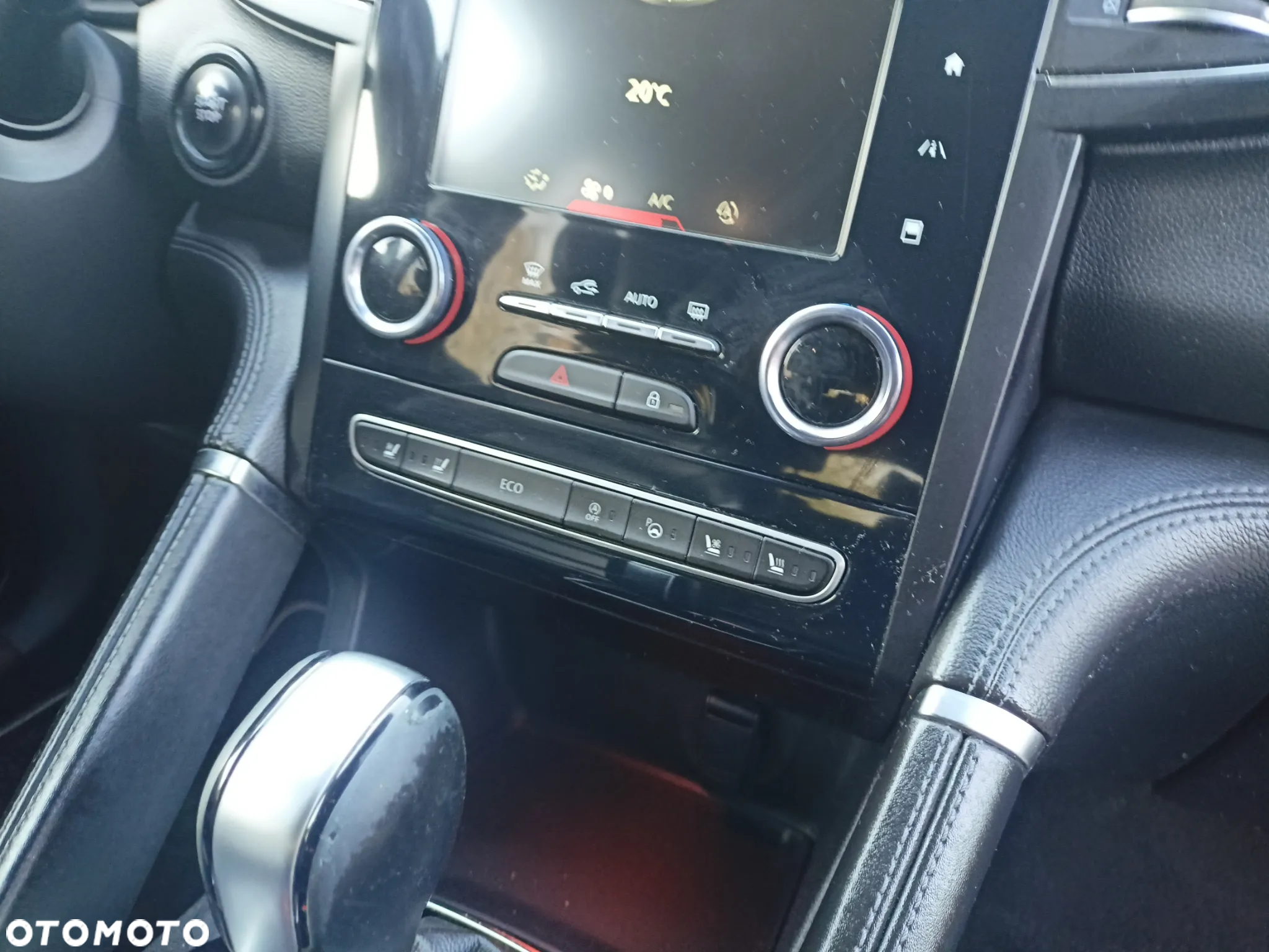 Renault Koleos 2.0 dCi Initiale Paris 4x4 X-Tronic - 10