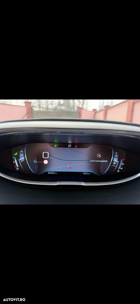 Peugeot 3008 PureTech 130 Stop & Start EAT6 Allure - 22