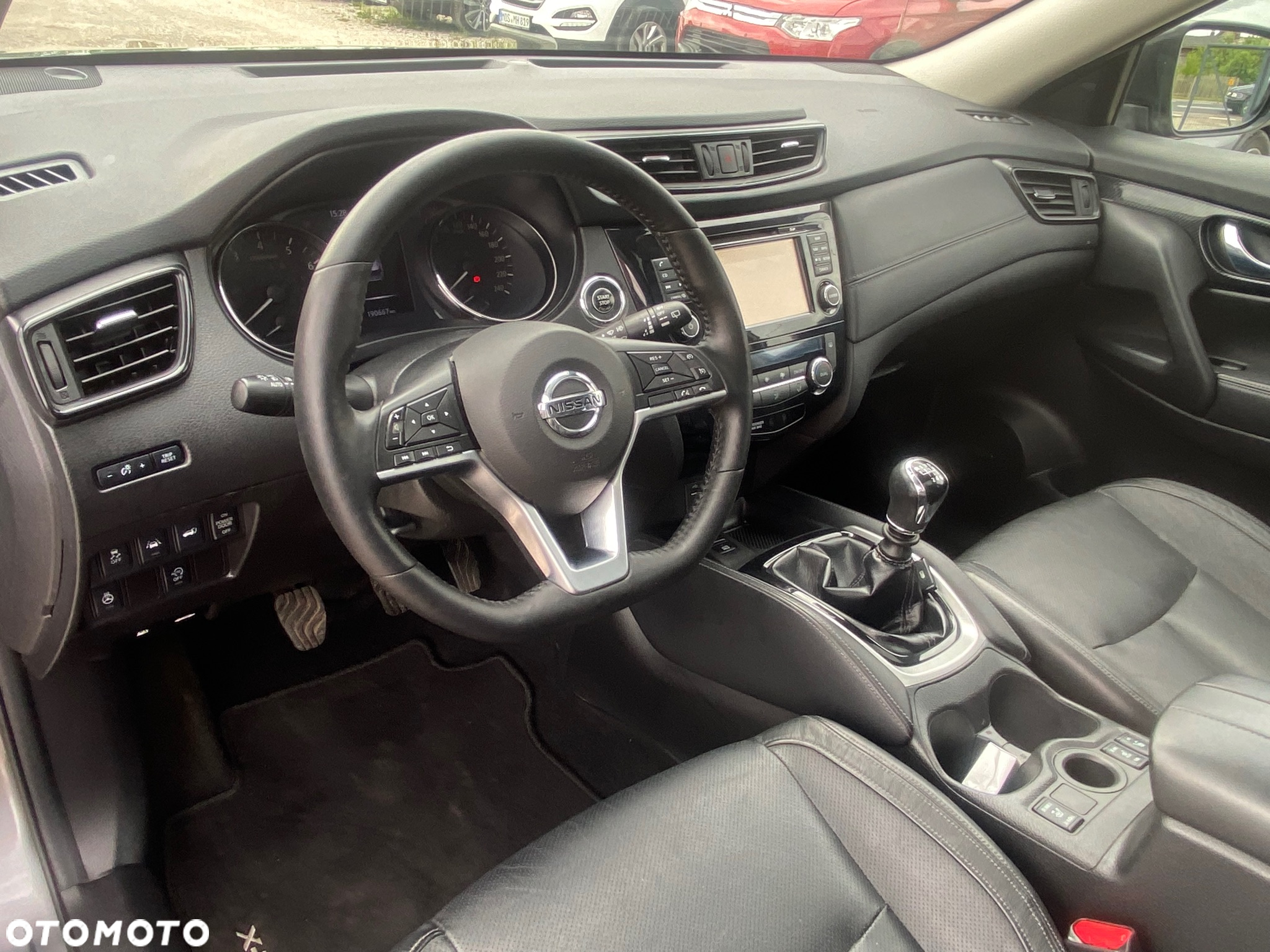 Nissan X-Trail 1.6 DIG-T Tekna 2WD - 18