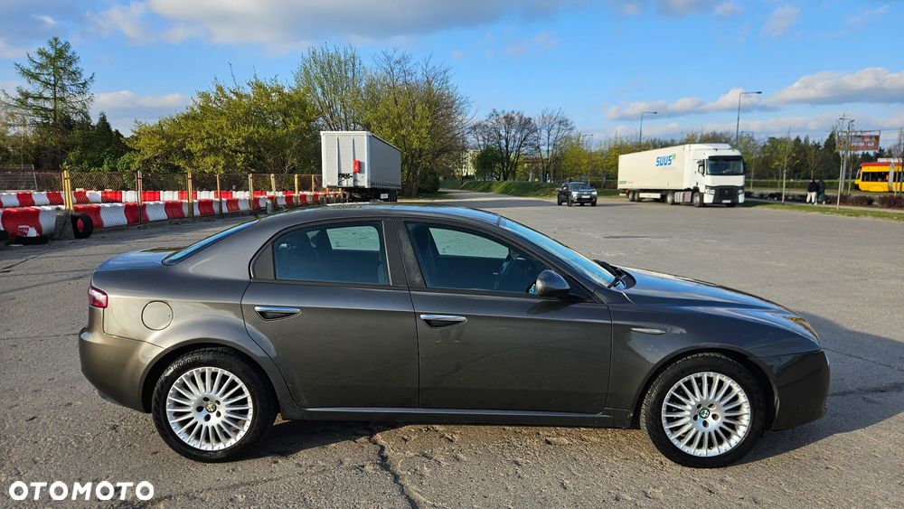 Alfa Romeo 159 - 4