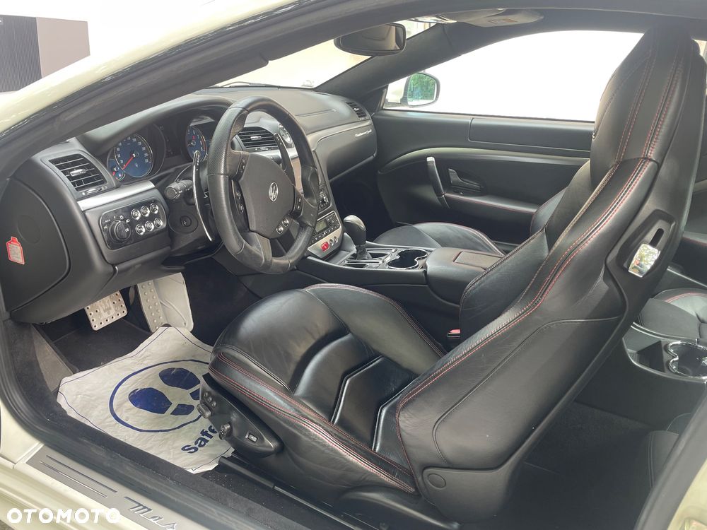 Maserati GranTurismo Sport - 7