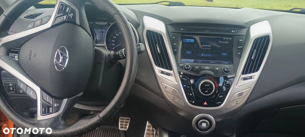 Hyundai Veloster 1.6 Style - 9