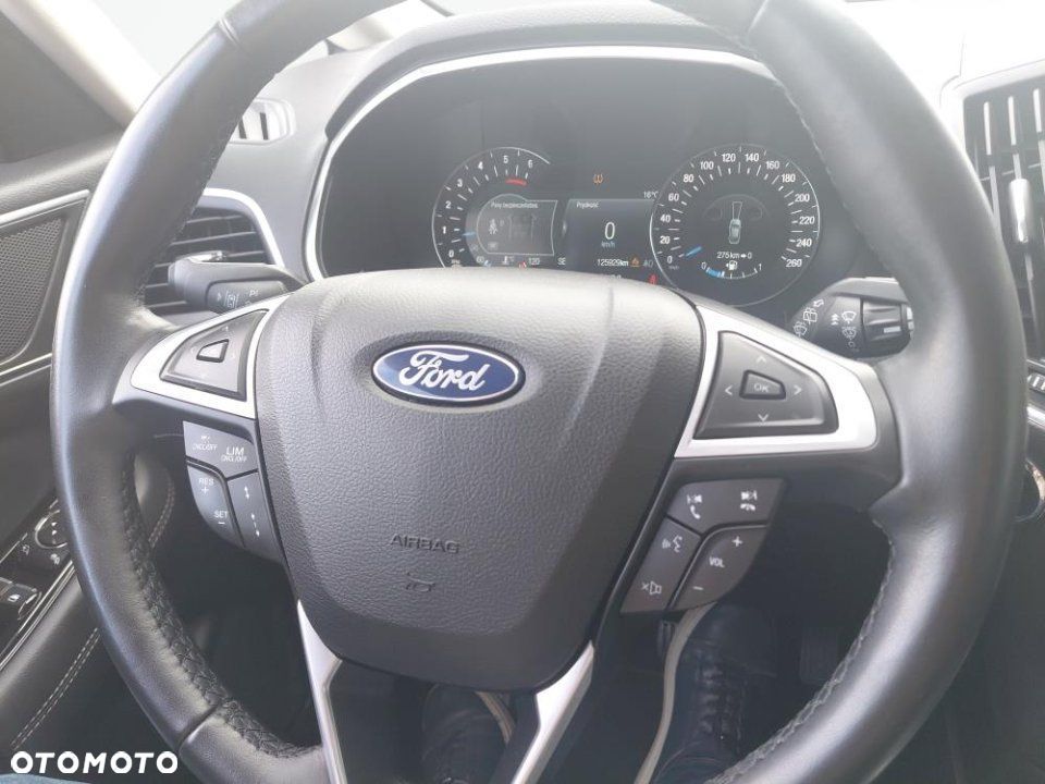Ford S-Max - 25