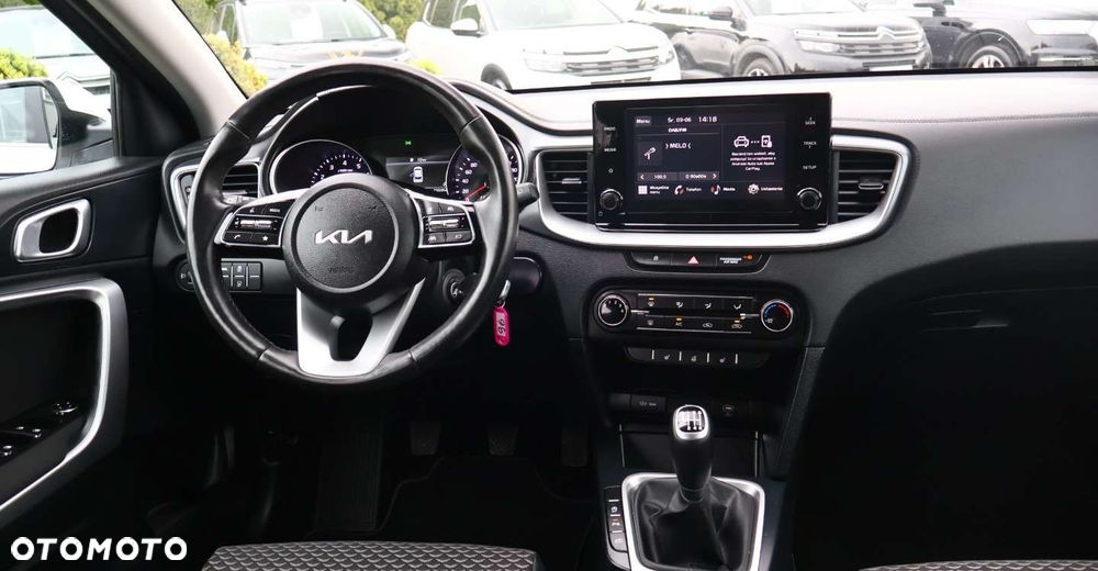 Kia XCeed - 19