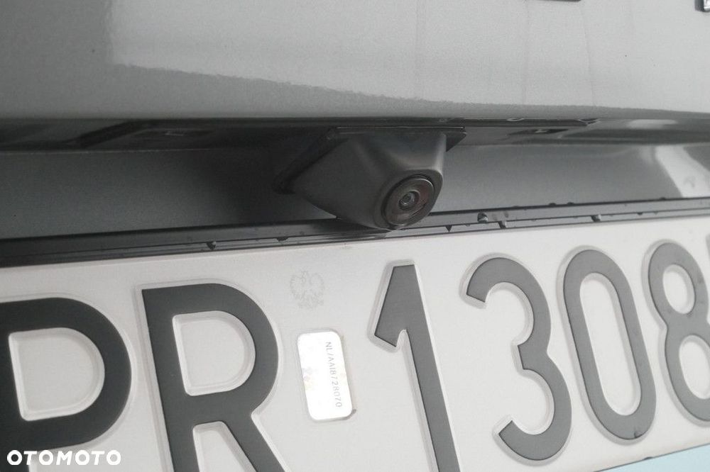 Ford Kuga - 18