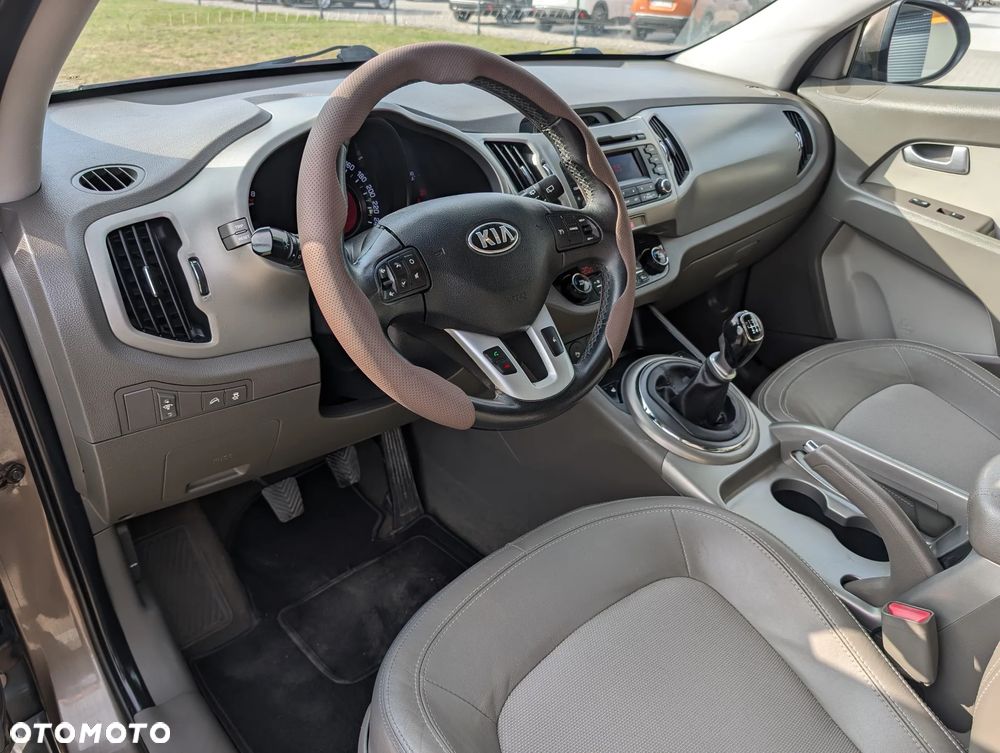 Kia Sportage 1.6 GDI Business Line L 2WD - 23