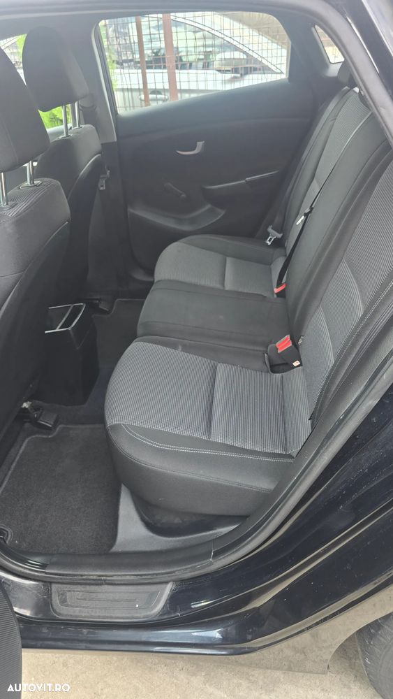 Hyundai i30 1.4 Classic - 17