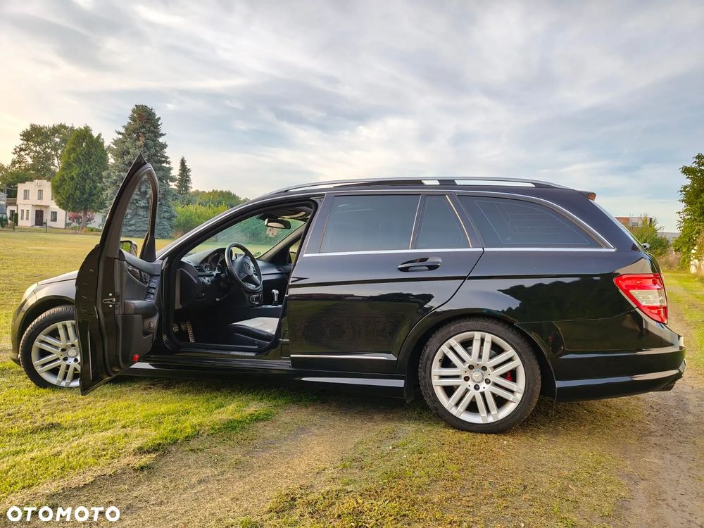 Mercedes-Benz Klasa C 220 CDI BlueEff Avantgarde - 12