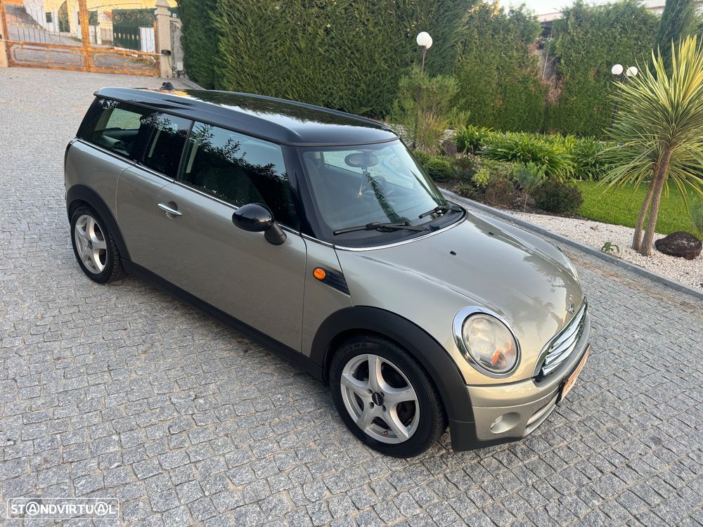 MINI Clubman Cooper D - 14