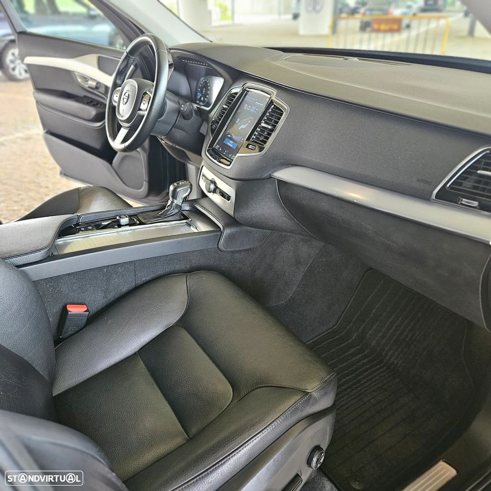 Volvo XC 90 2.0 D4 Momentum - 18