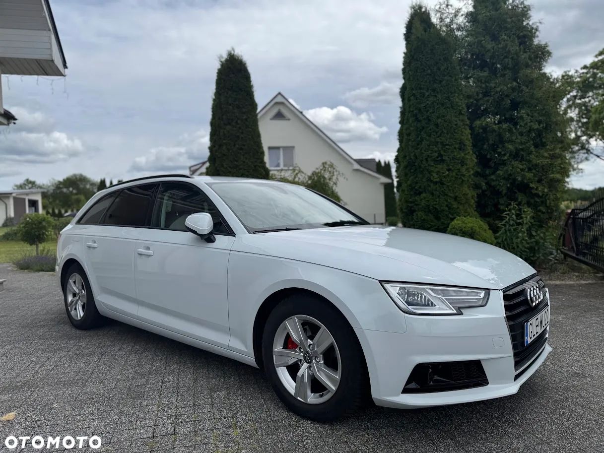 Audi A4 2.0 TDI S tronic - 1