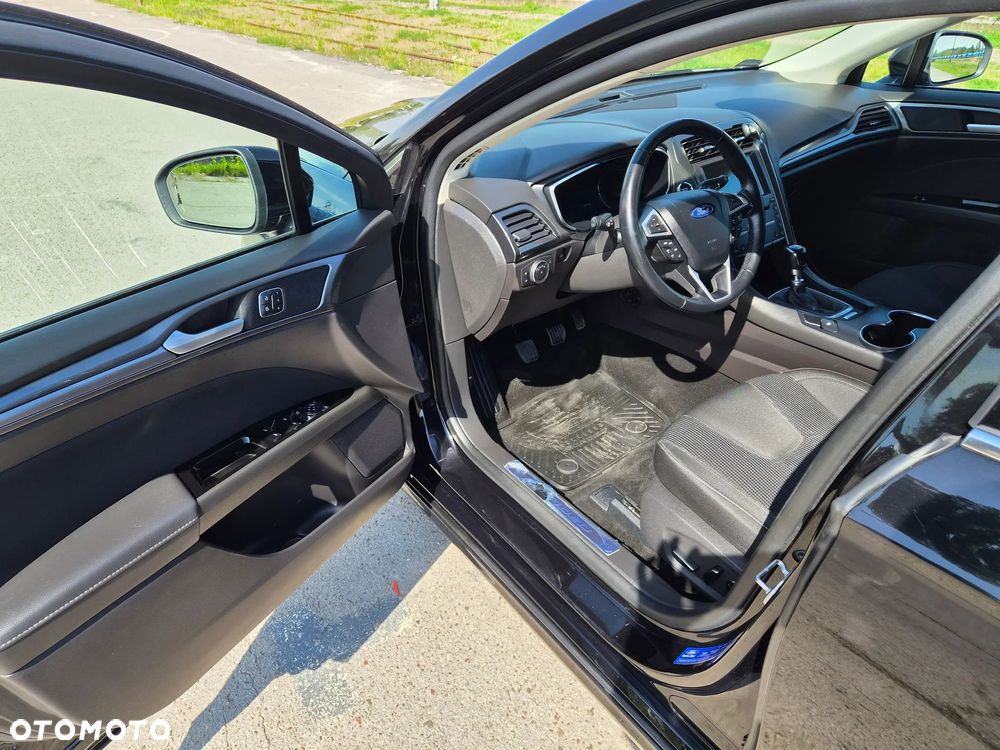 Ford Mondeo 2.0 TDCi Titanium - 20