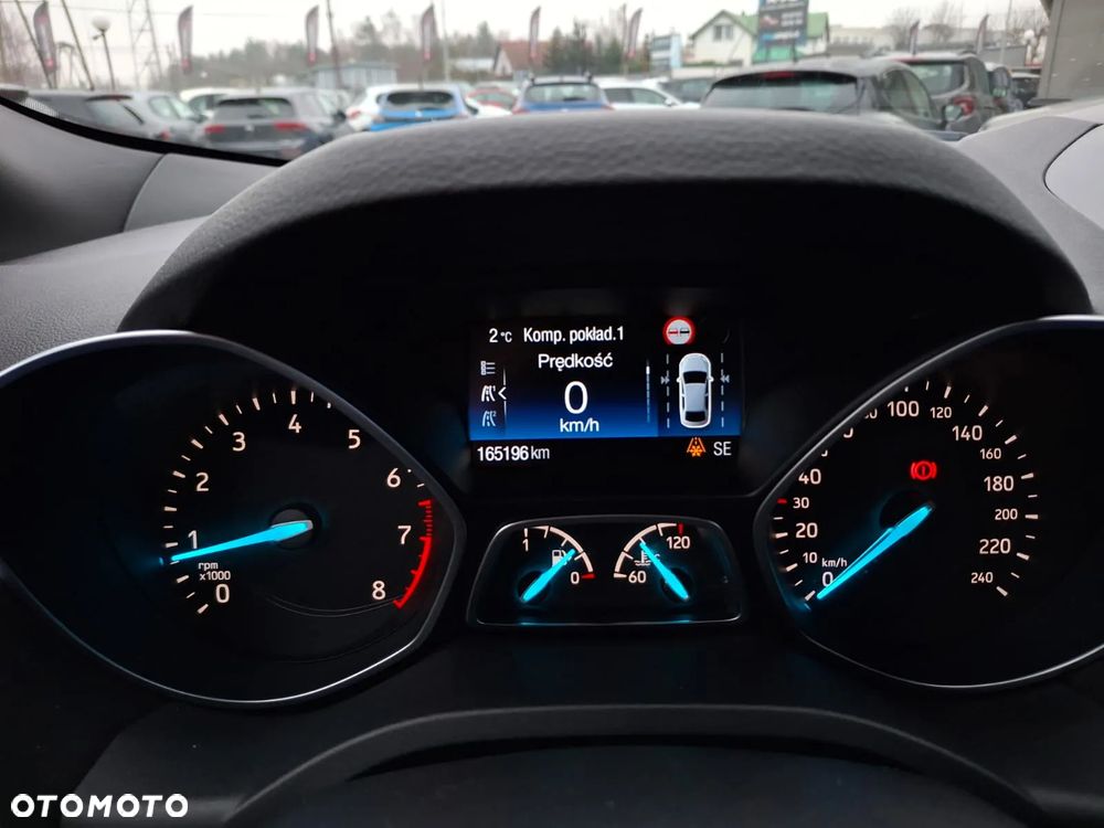 Ford Kuga 1.5 EcoBoost 2x4 ST-Line - 25