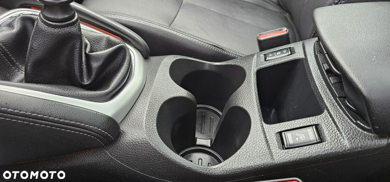 Nissan Qashqai - 38