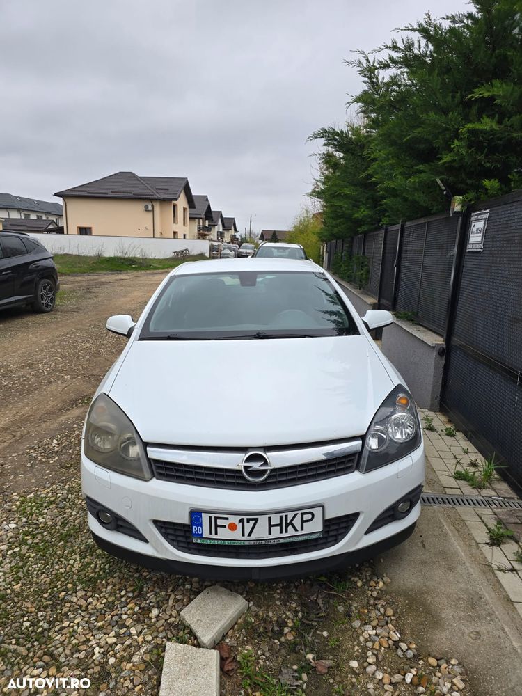 Opel Astra 1.9 CDTI Enjoy - 1