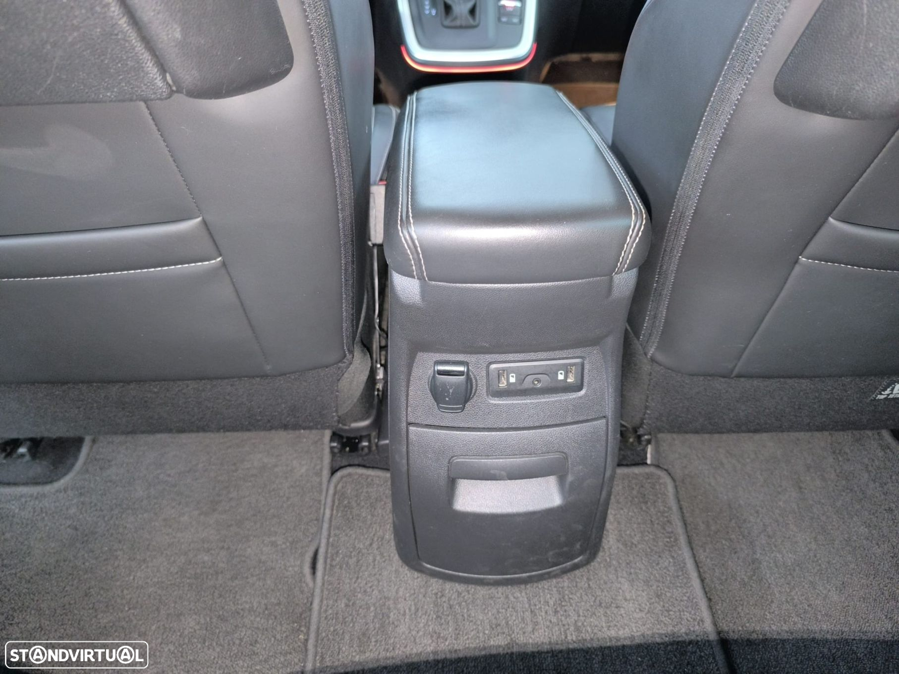 Renault Grand Scénic ENERGY dCi 160 EDC INITIALE PARIS - 37