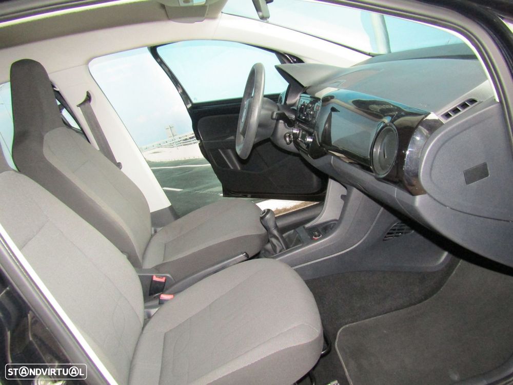 VW Up! - 11