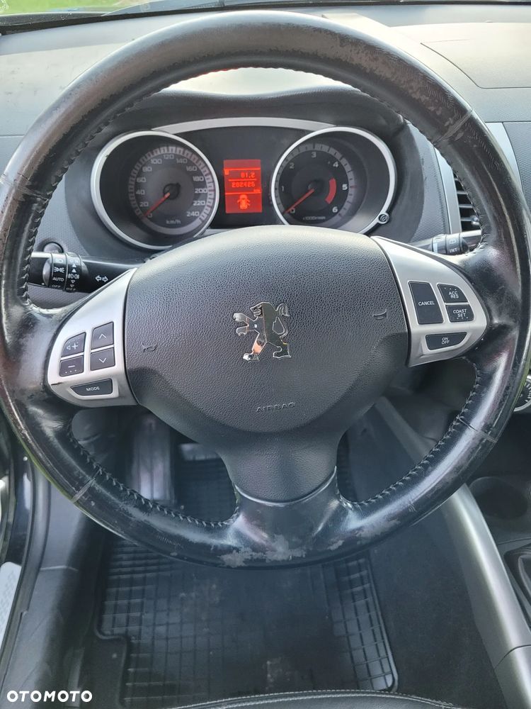 Peugeot 4007 2.2HDi Platinum - 8