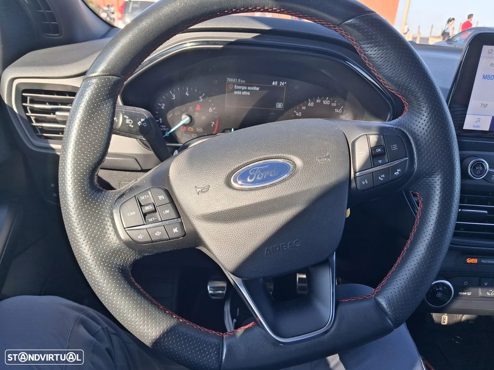 Ford Focus SW 1.0 EcoBoost MHEV ST-Line - 20