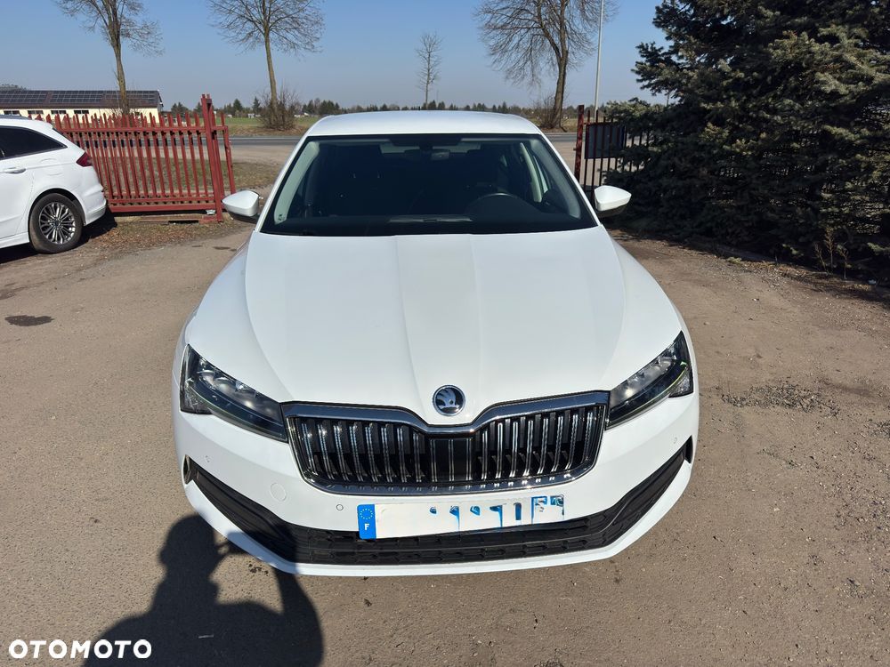 Skoda Superb 2.0 TDI Style DSG7 - 2