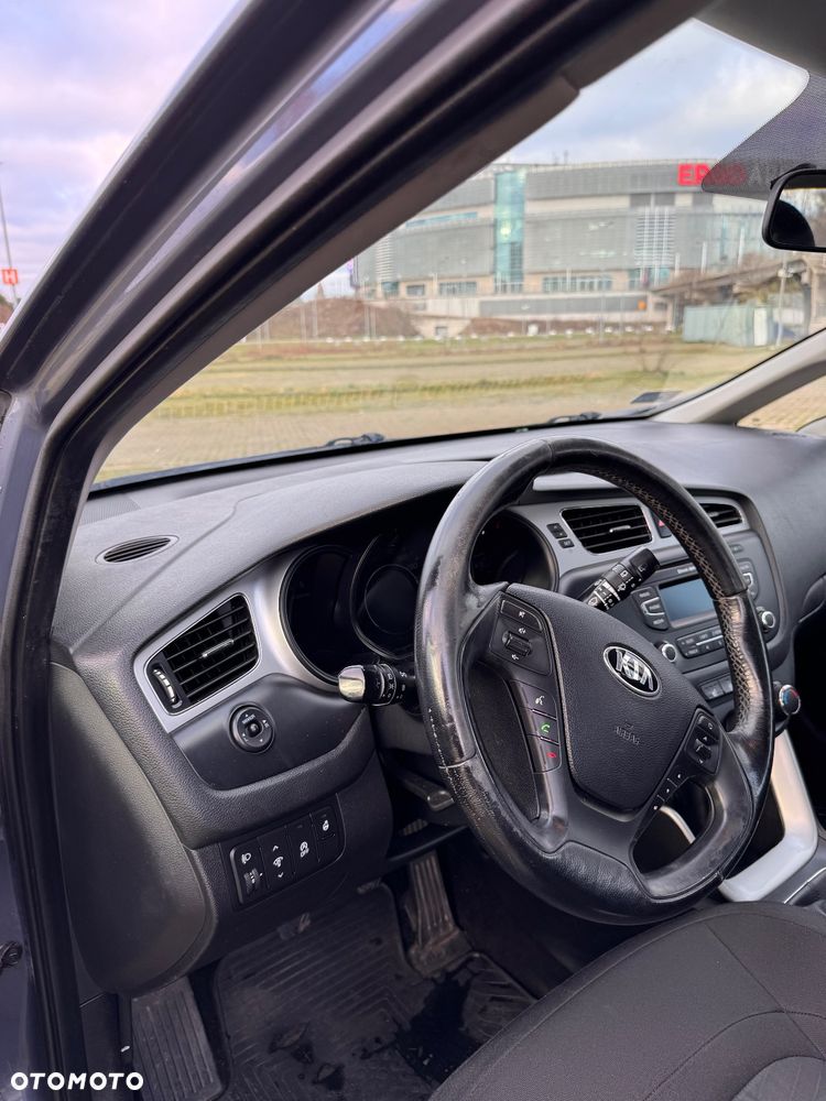Kia Ceed 1.6 CRDi M - 7