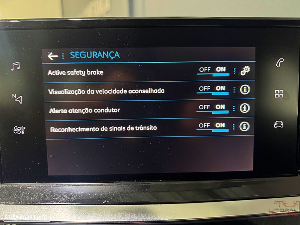 Peugeot 208 1.2 PureTech Active Pack - 34