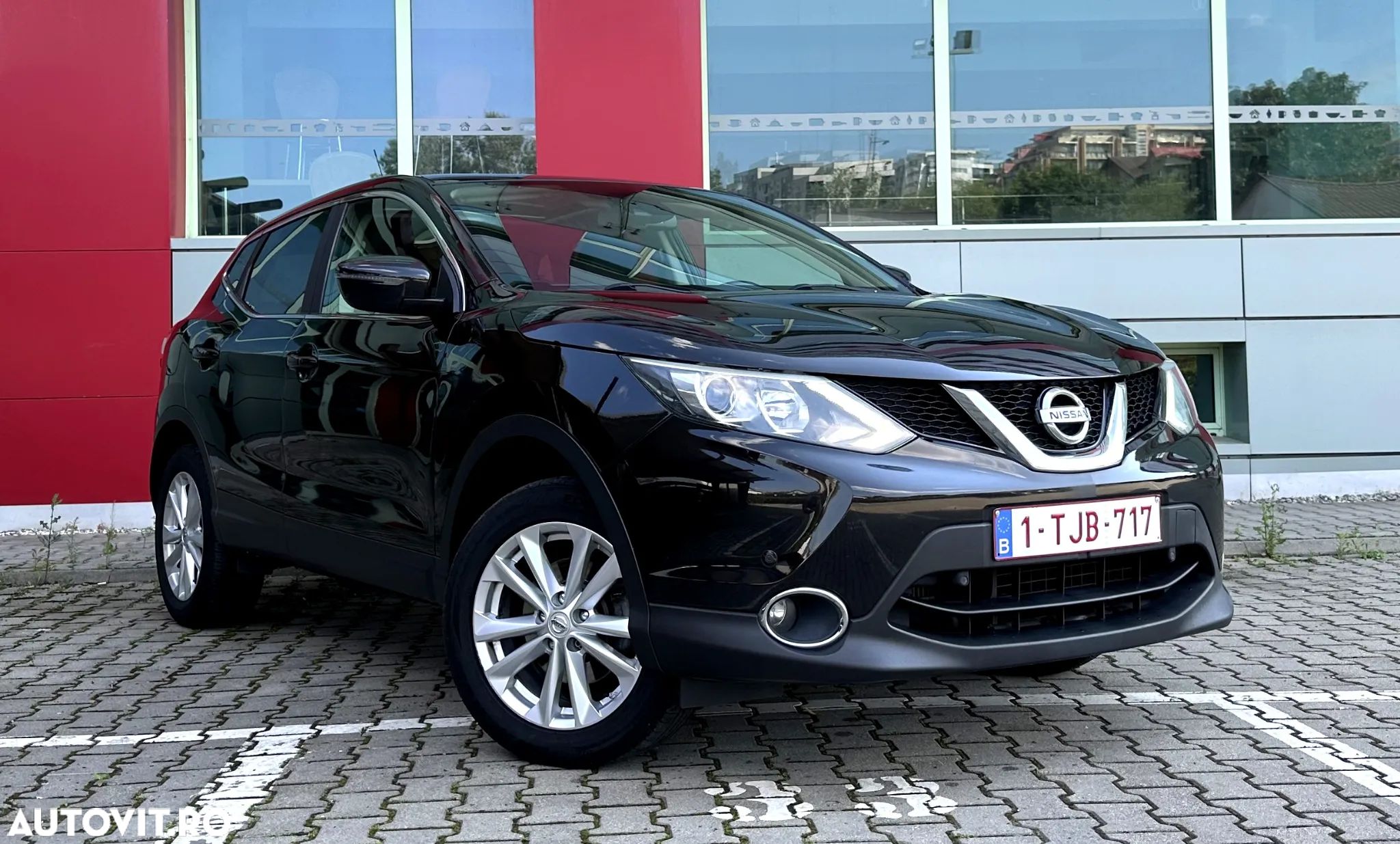 Nissan Qashqai - 1