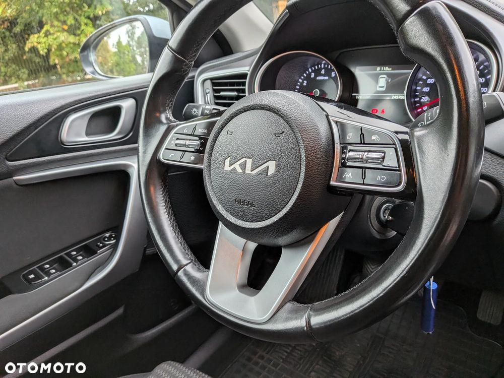 Kia Ceed 1.5 T-GDI Business Line - 19