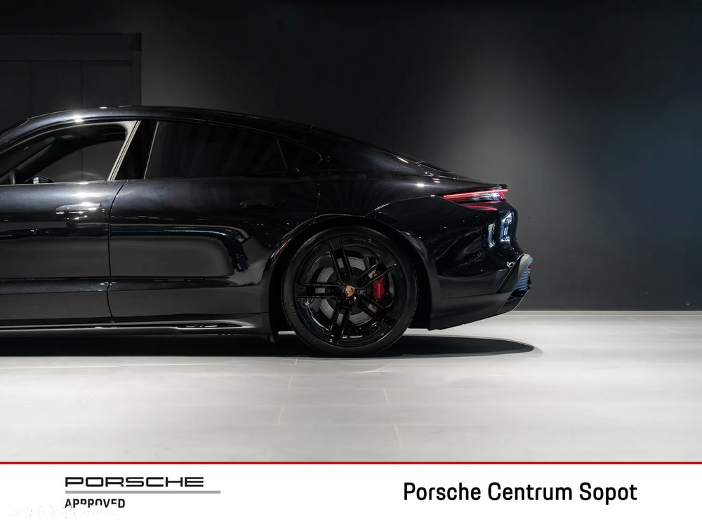 Porsche Taycan 105kWh GTS - 10