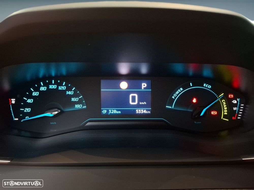 Peugeot e-2008 54 kWh Style - 17
