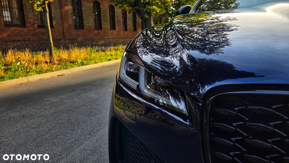 Jaguar F-Pace P250 AWD - 21