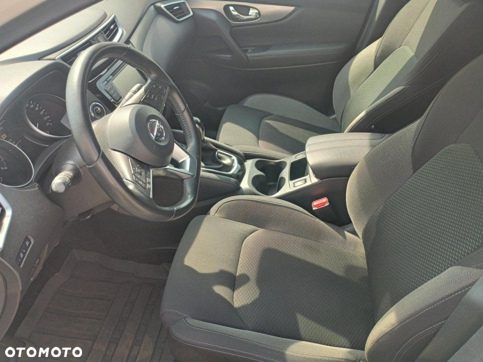 Nissan Qashqai - 12
