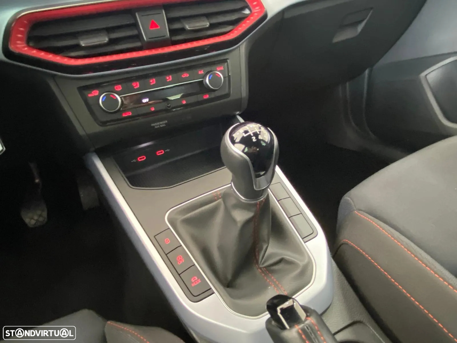 SEAT Arona 1.0 TSI FR - 20