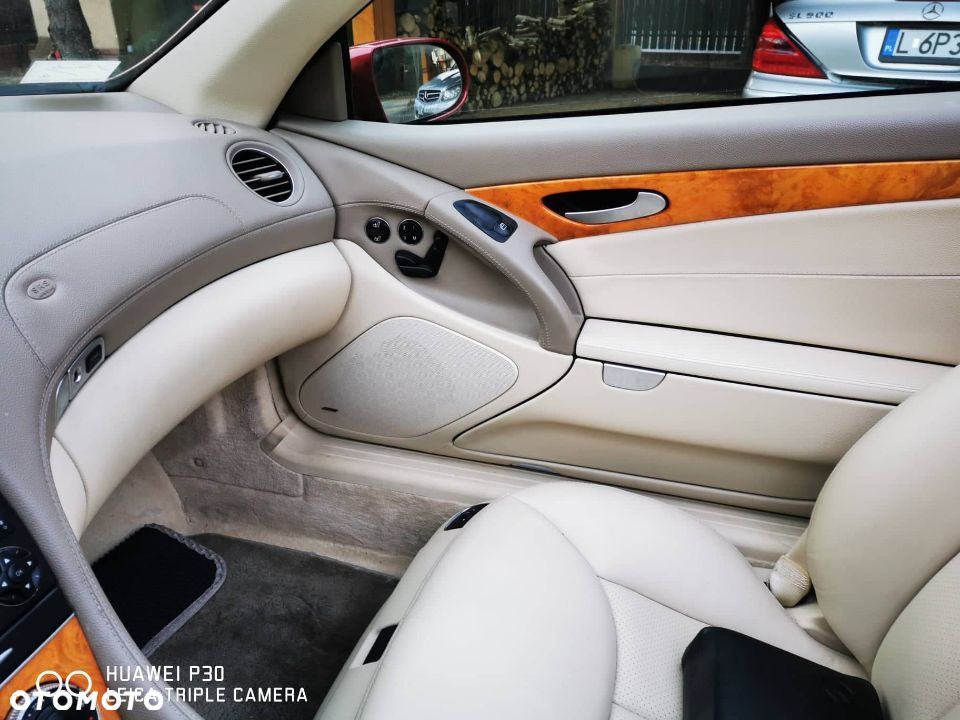 Mercedes-Benz SL 500 - 24