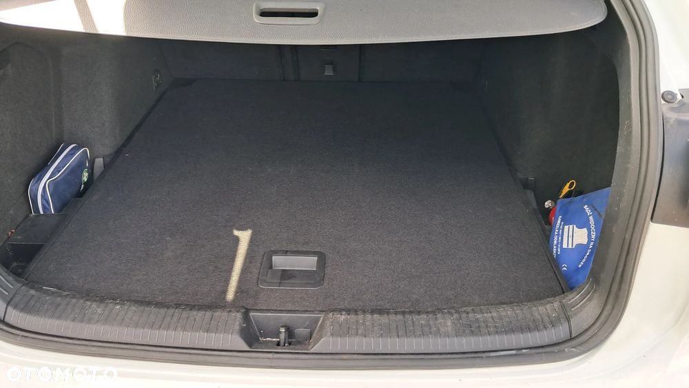 Volkswagen Golf 2.0 TDI Life - 13