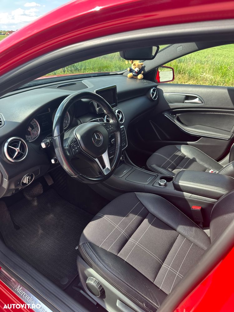Mercedes-Benz A 180 7G-DCT - 6