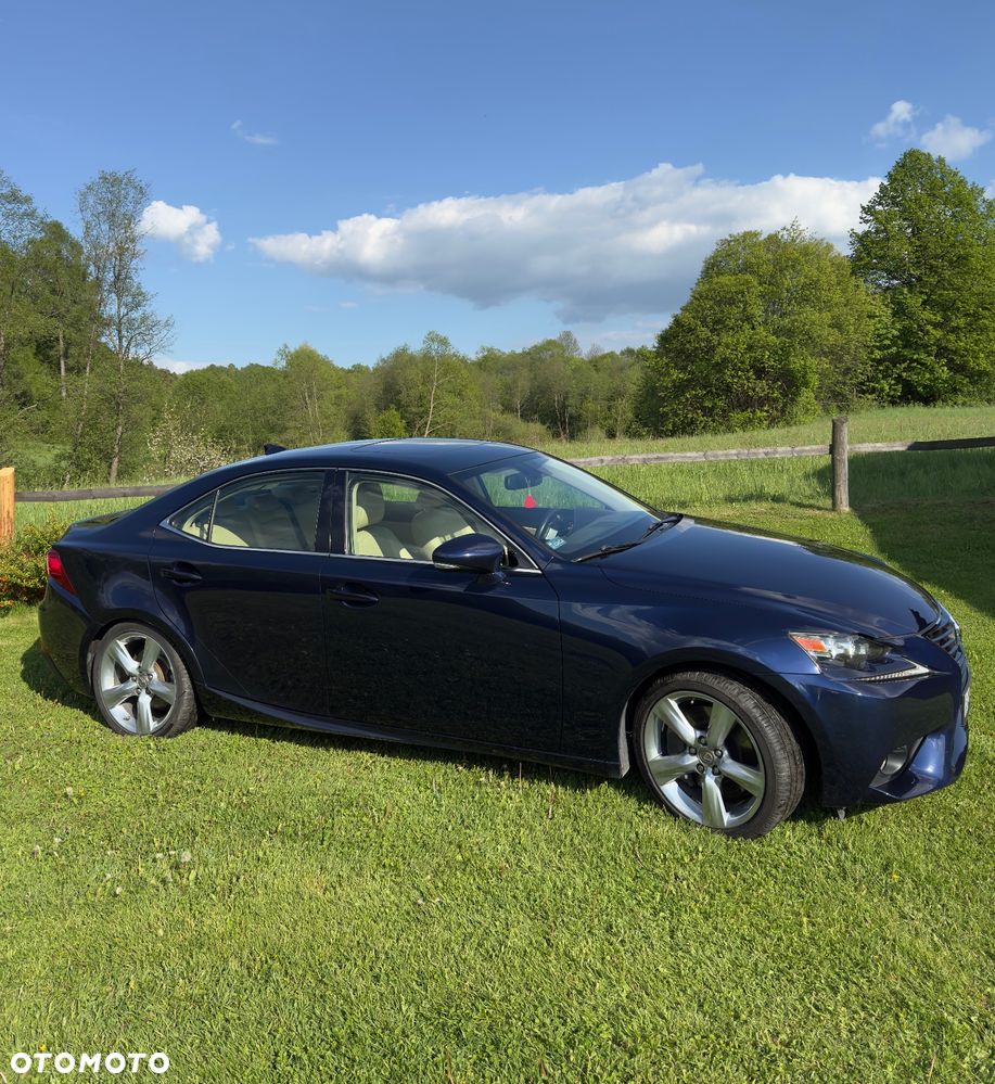 Lexus IS - 17