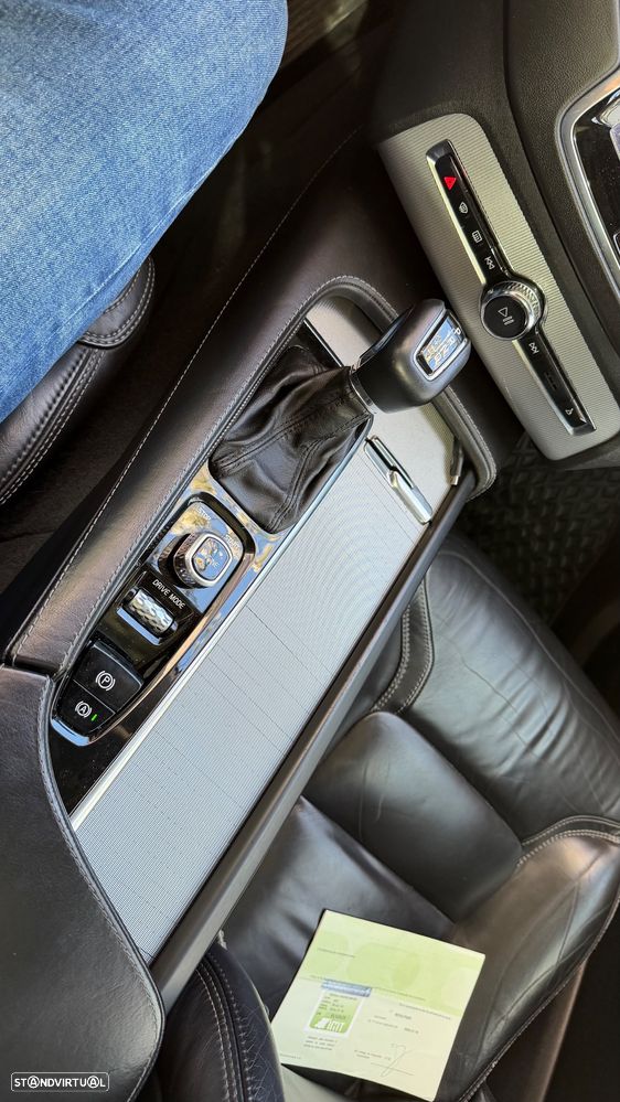 Volvo XC 90 2.0 D4 Inscription - 13