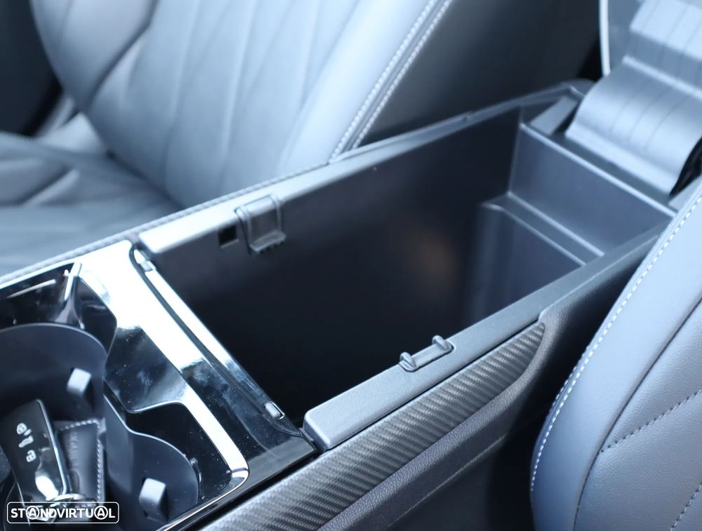 Ford Explorer 79 kWh Premium AWD - 35