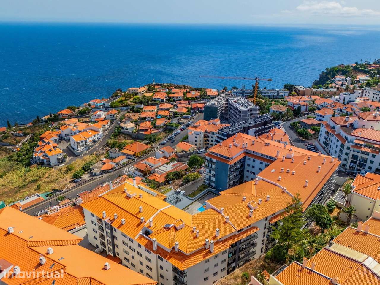 Elegância e Exclusividade! Apartamento T2 com Áreas Singulares e Pisci - Grande imagem: 4/51