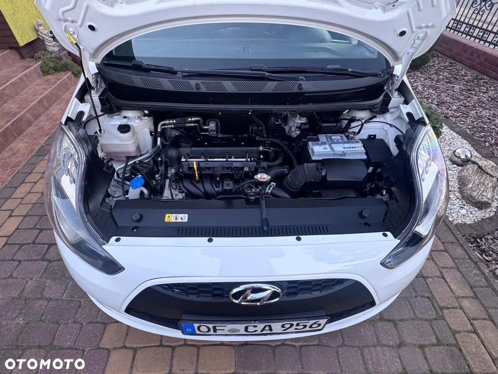 Hyundai ix20 - 12