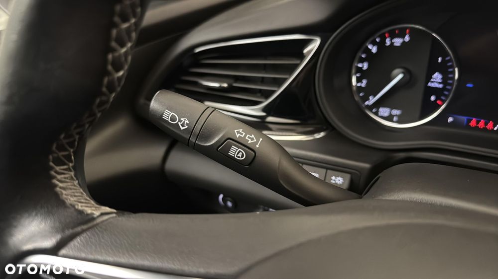 Opel Insignia 2.0 CDTI Business Elegance S&S - 34