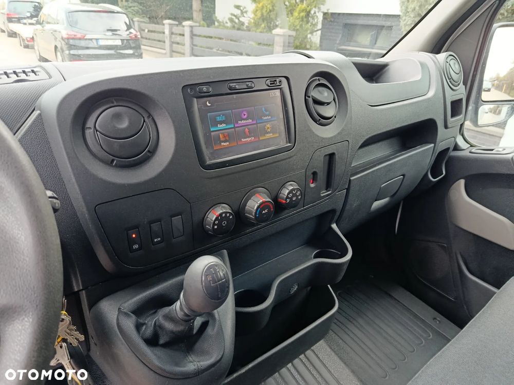 Renault Master - 17