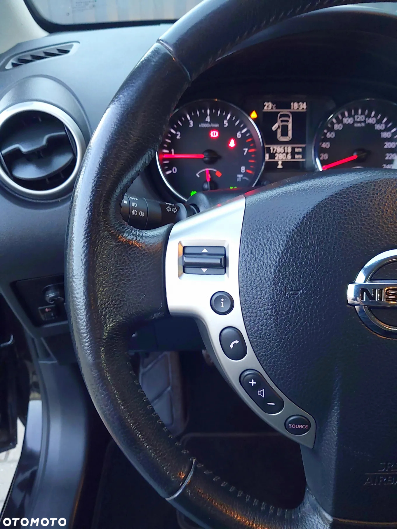 Nissan Qashqai 1.6 acenta - 16