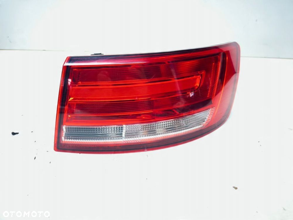 LAMPA PRAWY TYŁ W BŁOTNIK AUDI A4 B9 SEDAN 8W5945070A ZWYKŁA - 2