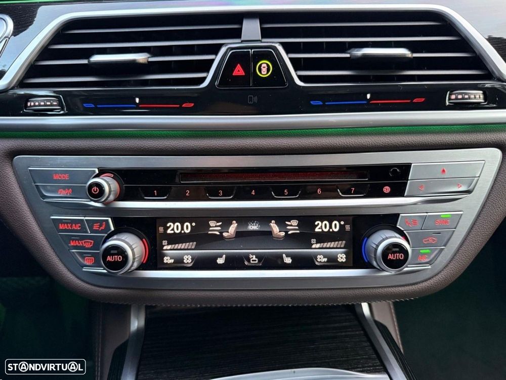 BMW 730 d Pack M Auto - 36