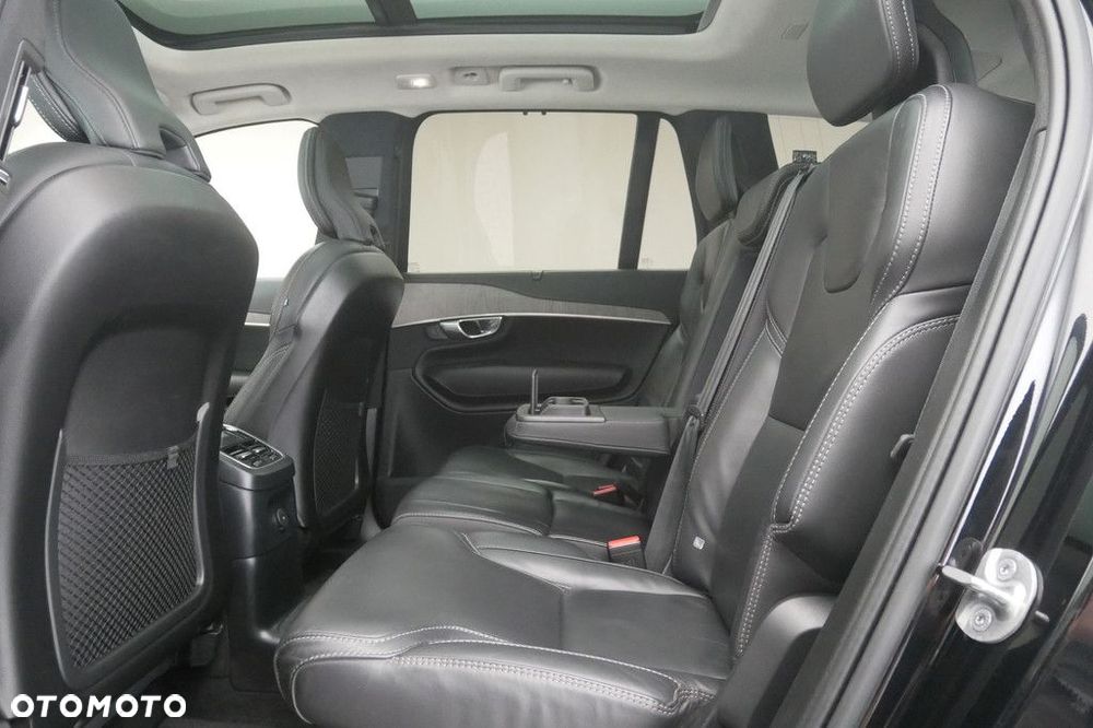 Volvo XC 90 - 15