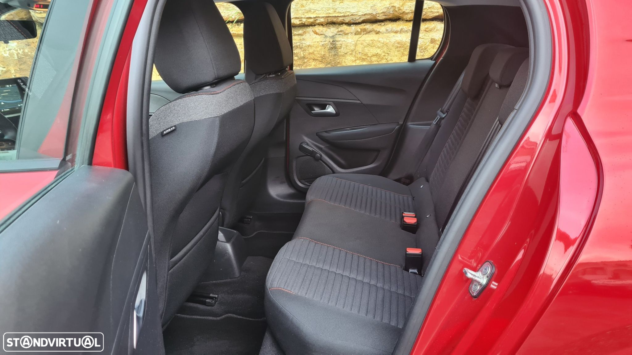 Peugeot 208 1.5 BlueHDi Active Business Pack - 46